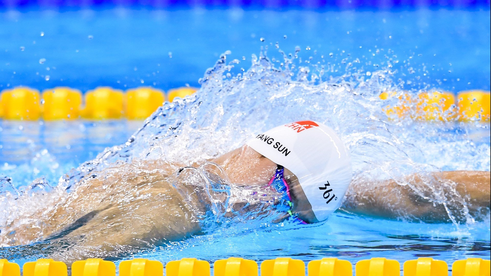 网球赛场焦点！日本队对阵葡萄牙队，激战正酣，豪门对决再度上演