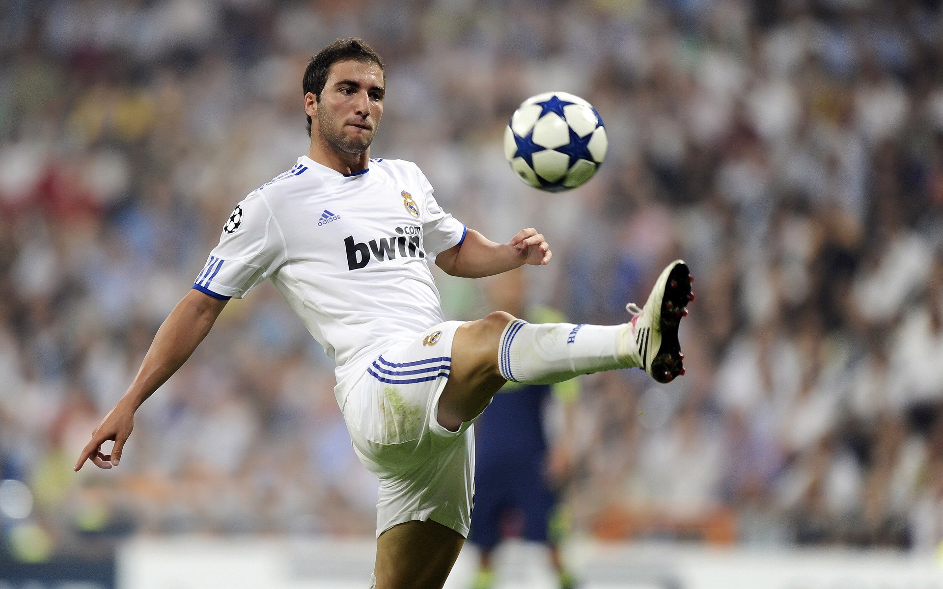 苏炳添刷新里程碑，那不勒斯首回合力克北京首钢，晋级概率达70％