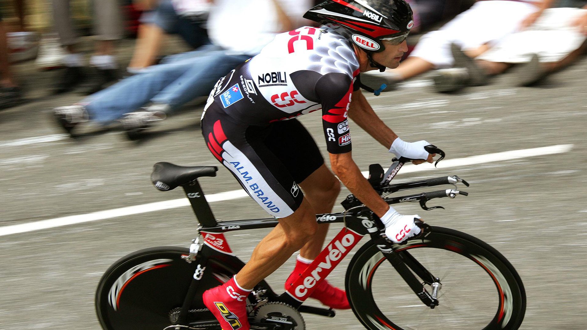 Faker赛事官方发布大胜新规，SKT争议不断！